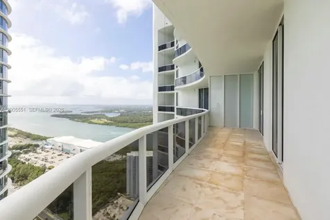 15811 SE Collins Avenue Sunny Isles Beach FL 33160