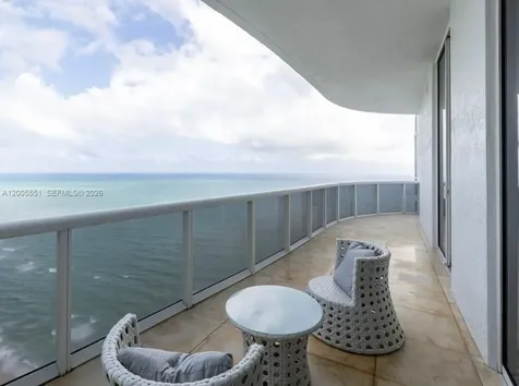 15811 SE Collins Avenue Sunny Isles Beach FL 33160