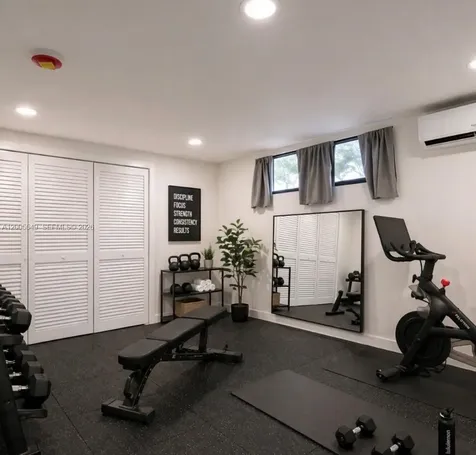 1810 NE 161st Street North Miami Beach FL 33162
