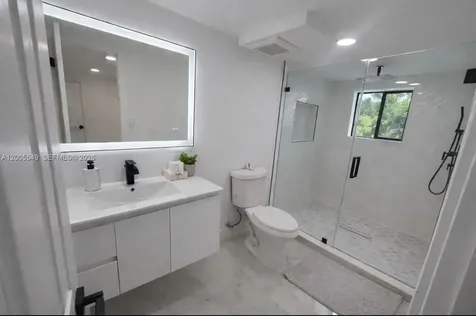 1810 NE 161st Street North Miami Beach FL 33162