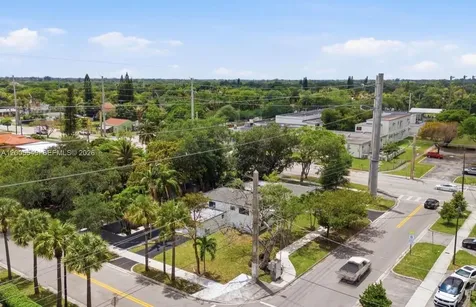 1810 NE 161st Street North Miami Beach FL 33162