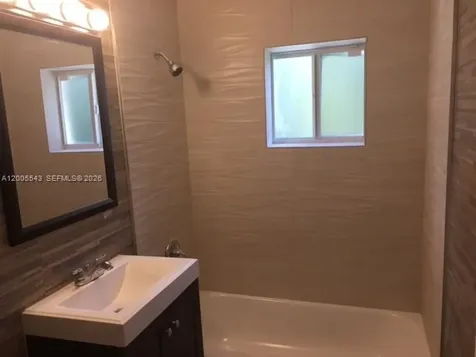 805 NE 138th Street North Miami FL 33161
