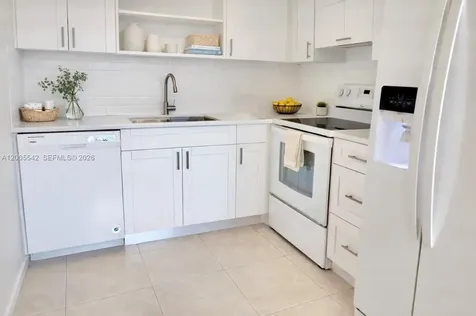 13155 SW 7th Court Pembroke Pines FL 33027