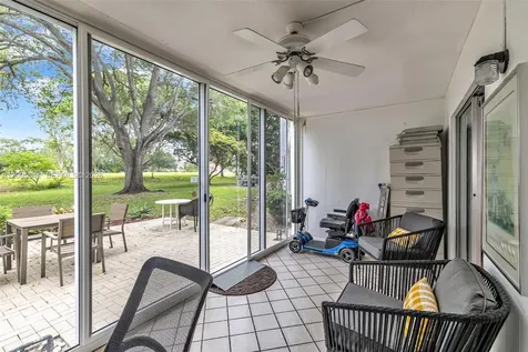 1038 Lyndhurst J Deerfield Beach FL 33442