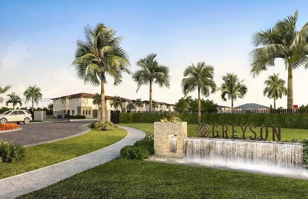 640 Pioneer Way Royal Palm Beach FL 33411