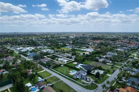 150 NW 130th Avenue Miami FL 33182