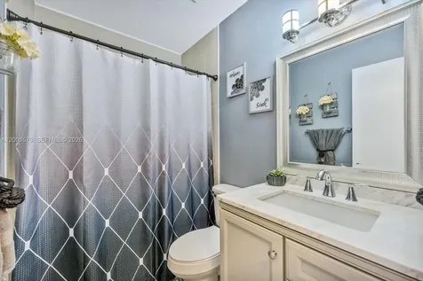 6430 SW 112th Place Miami FL 33173