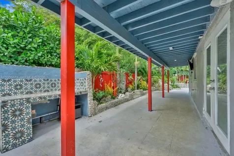 6430 SW 112th Place Miami FL 33173