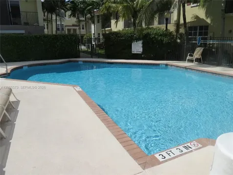 8940 NE 8th Avenue Miami FL 33138
