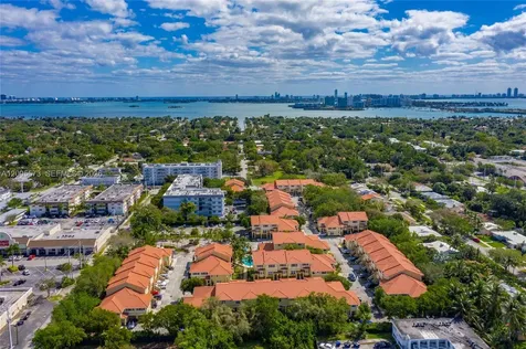 8940 NE 8th Avenue Miami FL 33138