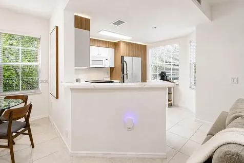 8940 NE 8th Avenue Miami FL 33138