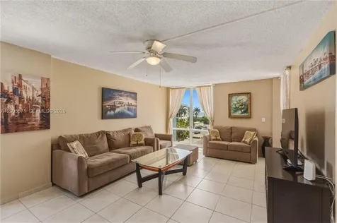 1600 S Ocean Drive Hollywood FL 33019