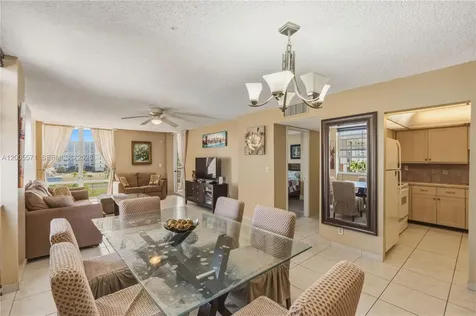 1600 S Ocean Drive Hollywood FL 33019