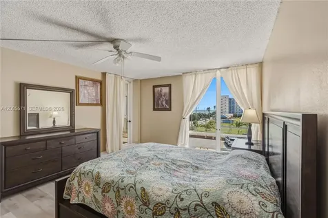 1600 S Ocean Drive Hollywood FL 33019