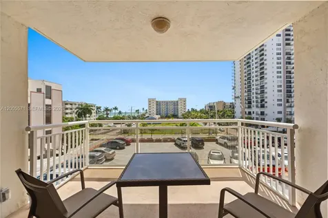 1600 S Ocean Drive Hollywood FL 33019