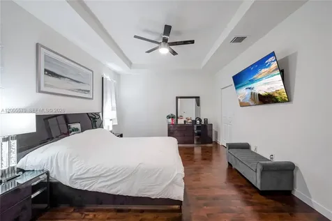 15294 SW 173rd Street Miami FL 33187