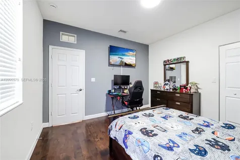 15294 SW 173rd Street Miami FL 33187