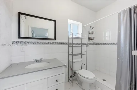 4361 NE 13th Terrace Oakland Park FL 33334