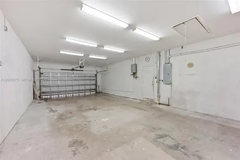 4361 NE 13th Terrace Oakland Park FL 33334