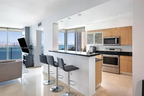 325 S Biscayne Boulevard Miami FL 33131