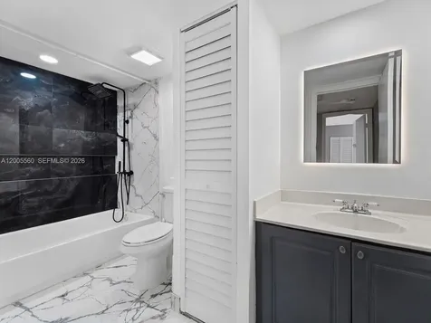 2532 Camelot Court Cooper City FL 33026