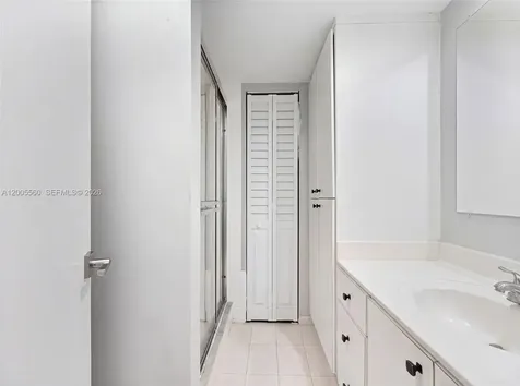 2532 Camelot Court Cooper City FL 33026