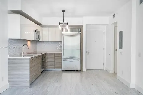 1300 Brickell Bay Drive Miami FL 33131