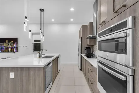 15540 NW 88th Avenue Miami Lakes FL 33018