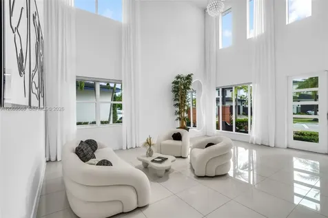 15540 NW 88th Avenue Miami Lakes FL 33018