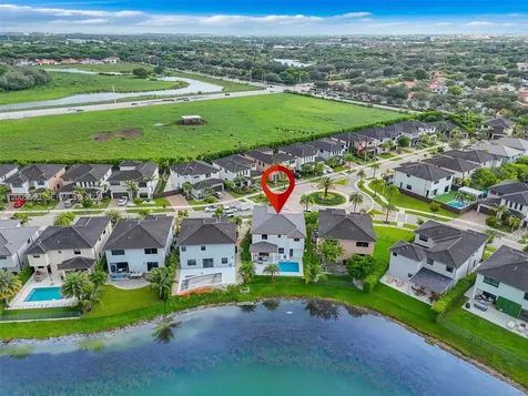 15540 NW 88th Avenue Miami Lakes FL 33018