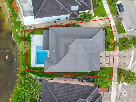 15540 NW 88th Avenue Miami Lakes FL 33018