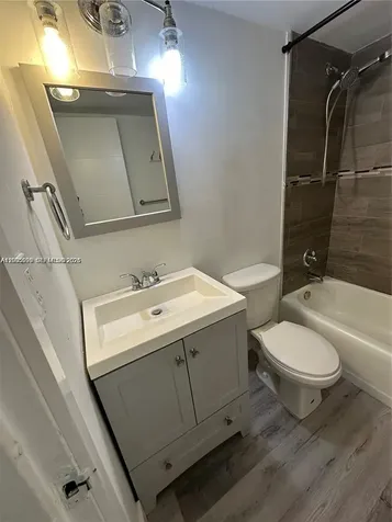 7545 E Treasure Drive North Bay Village FL 33141