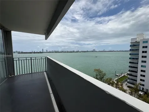 7545 E Treasure Drive North Bay Village FL 33141