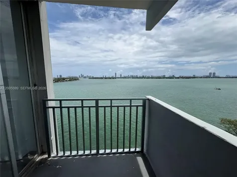 7545 E Treasure Drive North Bay Village FL 33141