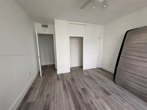 7545 E Treasure Drive North Bay Village FL 33141