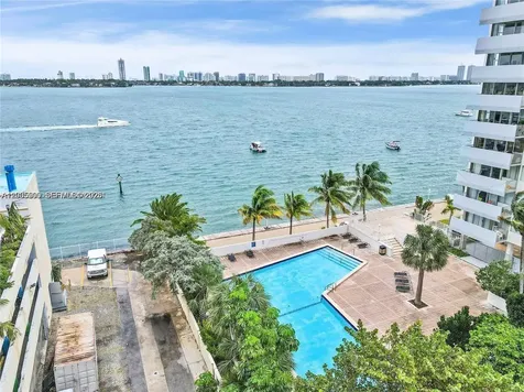 7545 E Treasure Drive North Bay Village FL 33141