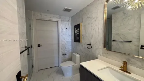 801 S Miami Avenue Miami FL 33130
