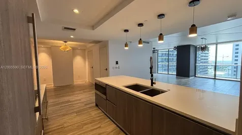 801 S Miami Avenue Miami FL 33130
