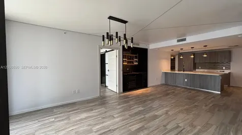 801 S Miami Avenue Miami FL 33130