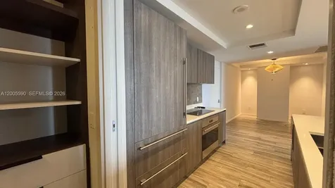 801 S Miami Avenue Miami FL 33130