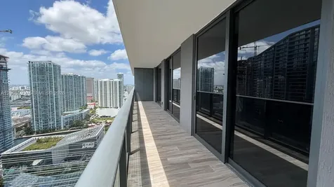 801 S Miami Avenue Miami FL 33130