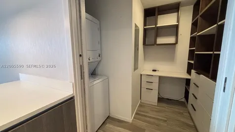 801 S Miami Avenue Miami FL 33130