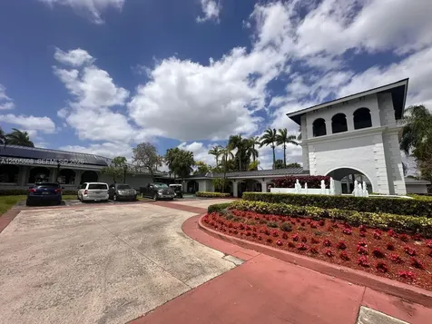6633 NW 178th Terrace Hialeah FL 33015