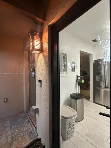 6633 NW 178th Terrace Hialeah FL 33015