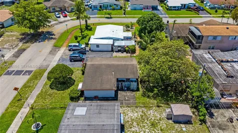 1711 NW 26th Avenue Fort Lauderdale FL 33311