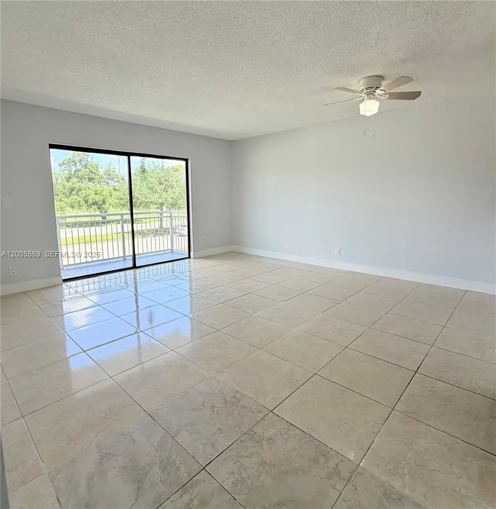 505 S Pine Island Road Plantation FL 33324