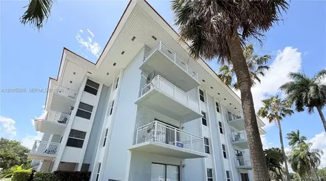 505 S Pine Island Road Plantation FL 33324