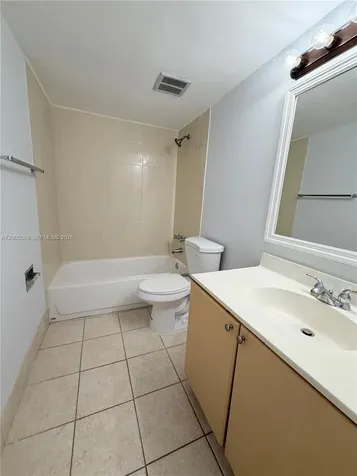505 S Pine Island Road Plantation FL 33324