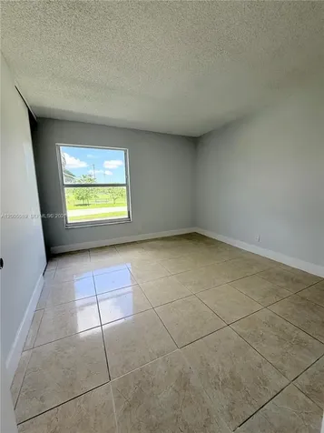 505 S Pine Island Road Plantation FL 33324