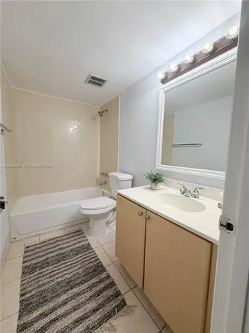 505 S Pine Island Road Plantation FL 33324